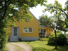 10 person holiday home in R m
